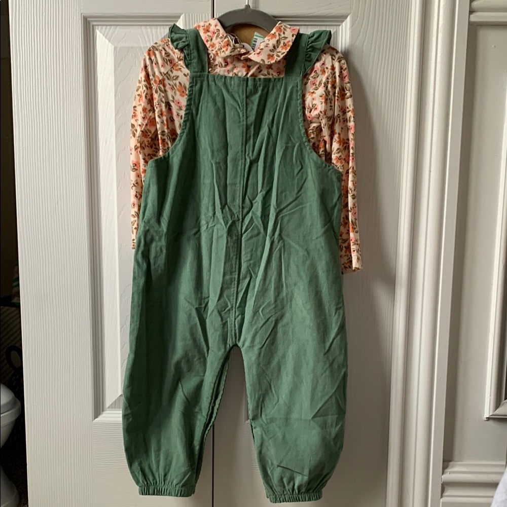 Preppy Ruffled Overalls and Floral Top - Picture 5 of 17